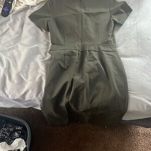 Banana Republic Green Sheath Mini Dress Short Sleeve